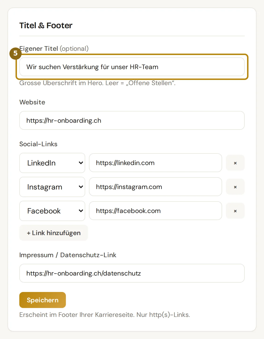 Karte Titel und Footer mit eigenem Titel, Website, Social-Links und Impressum-Link, markiert ist der eigene Titel