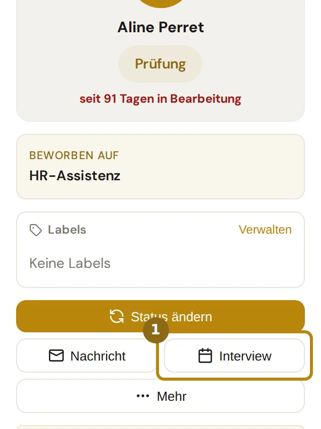 Linke Spalte der Bewerberakte mit den Knöpfen Status ändern, Nachricht und Interview, markiert ist Interview